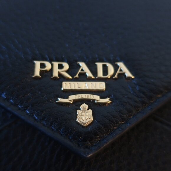 NWT AUTHENTIC Prada Black Leather Wallet - Picture 3 of 14